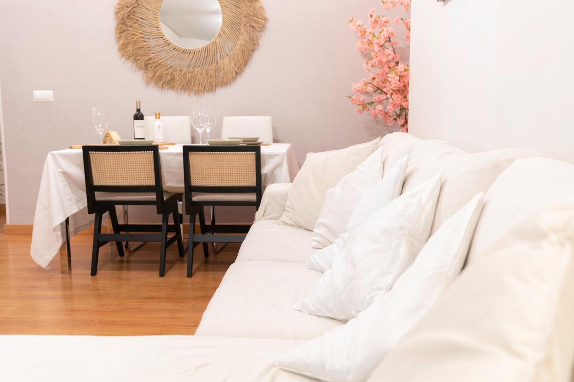 Urban Bliss, Precioso Apartamento A 6 Kms De Granada Centro Churriana de la Vega Kültér fotó