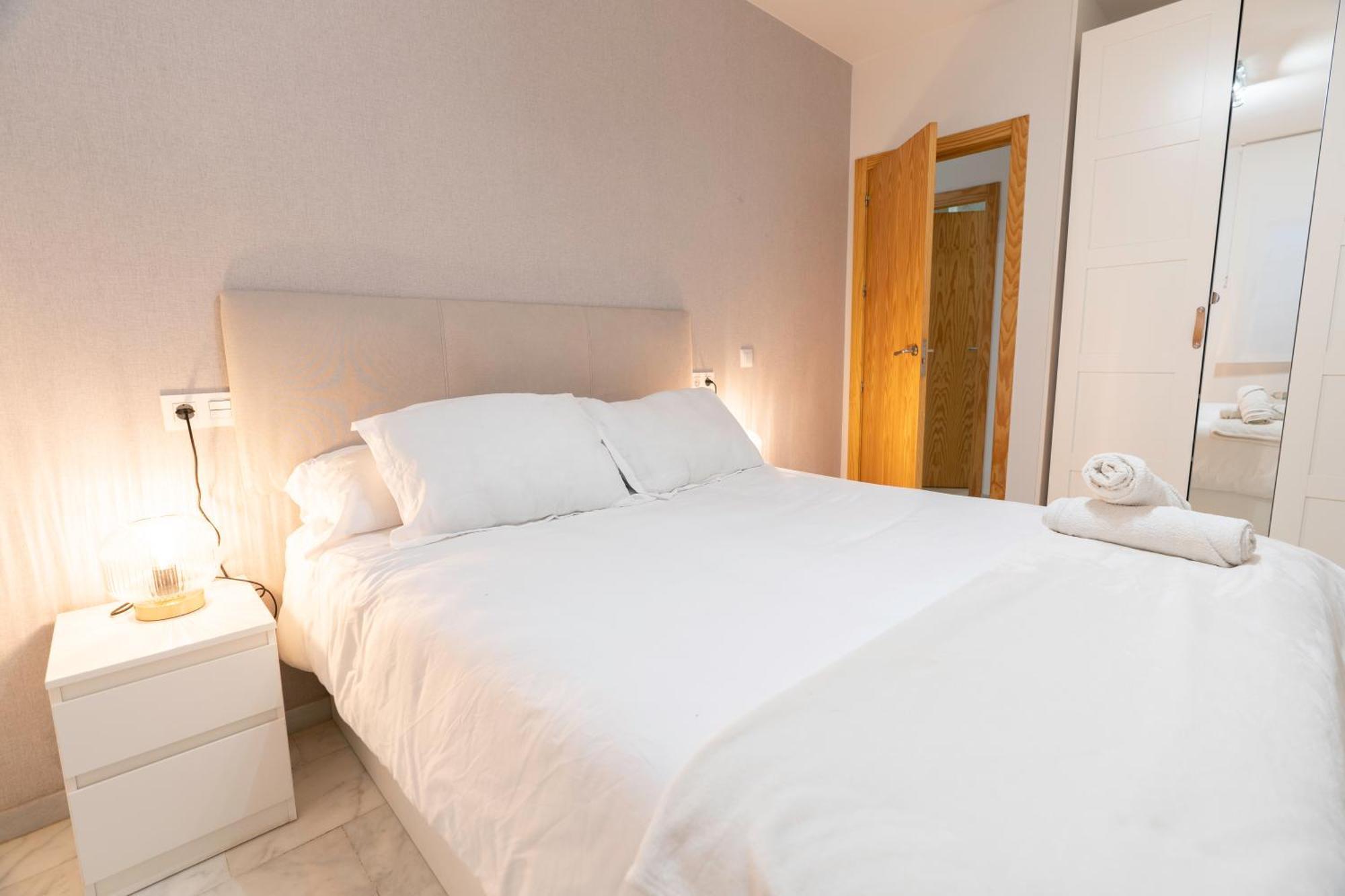 Urban Bliss, Precioso Apartamento A 6 Kms De Granada Centro Churriana de la Vega Kültér fotó